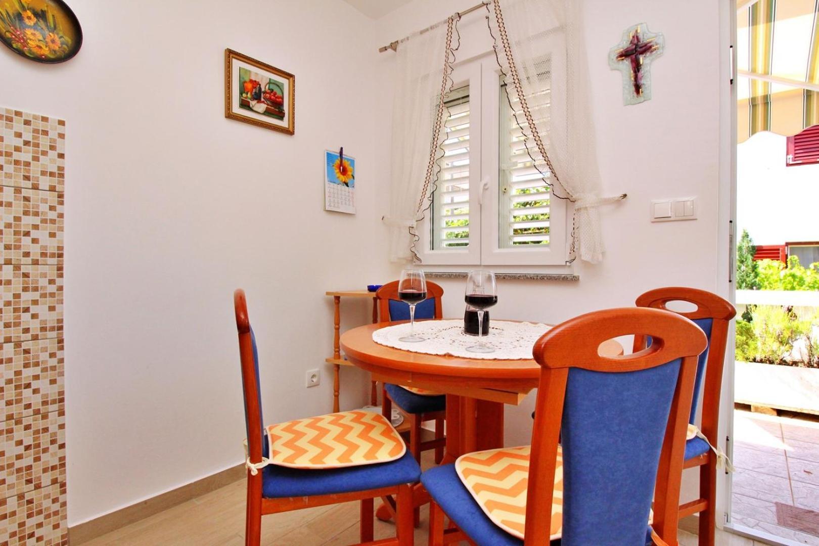 Apartments Zlatica Šilo 外观 照片